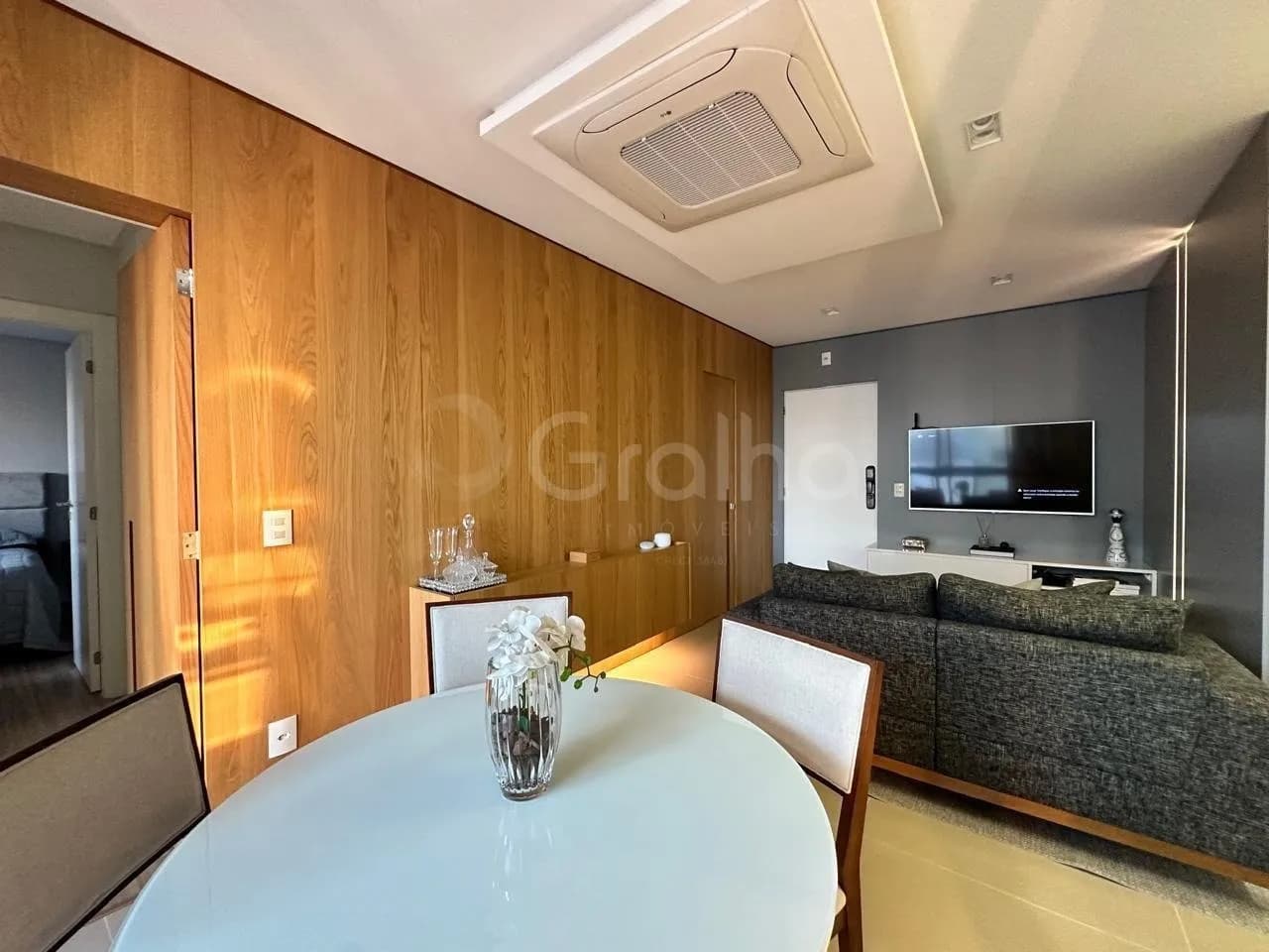 Apartamento para venda com 2 dormitórios em Agronômica com 79 m² — foto principal