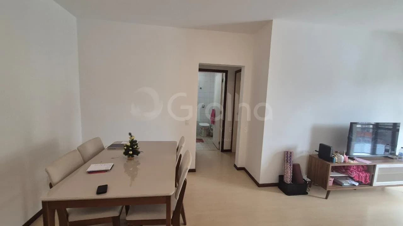 Apartamento para venda com 2 dormitórios em Centro com 69 m² — foto 2