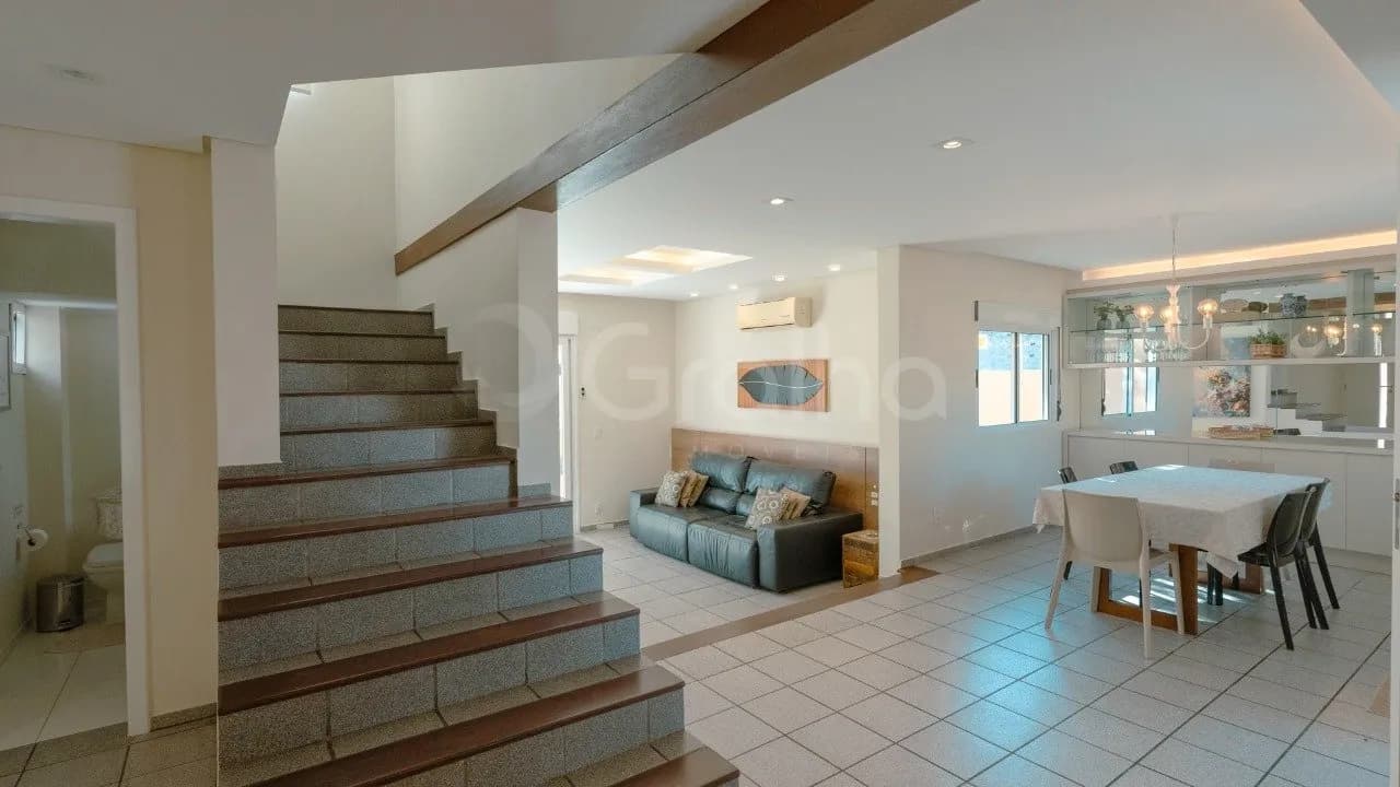 Casa para venda com 4 dormitórios em Daniela com 210 m² — foto 5
