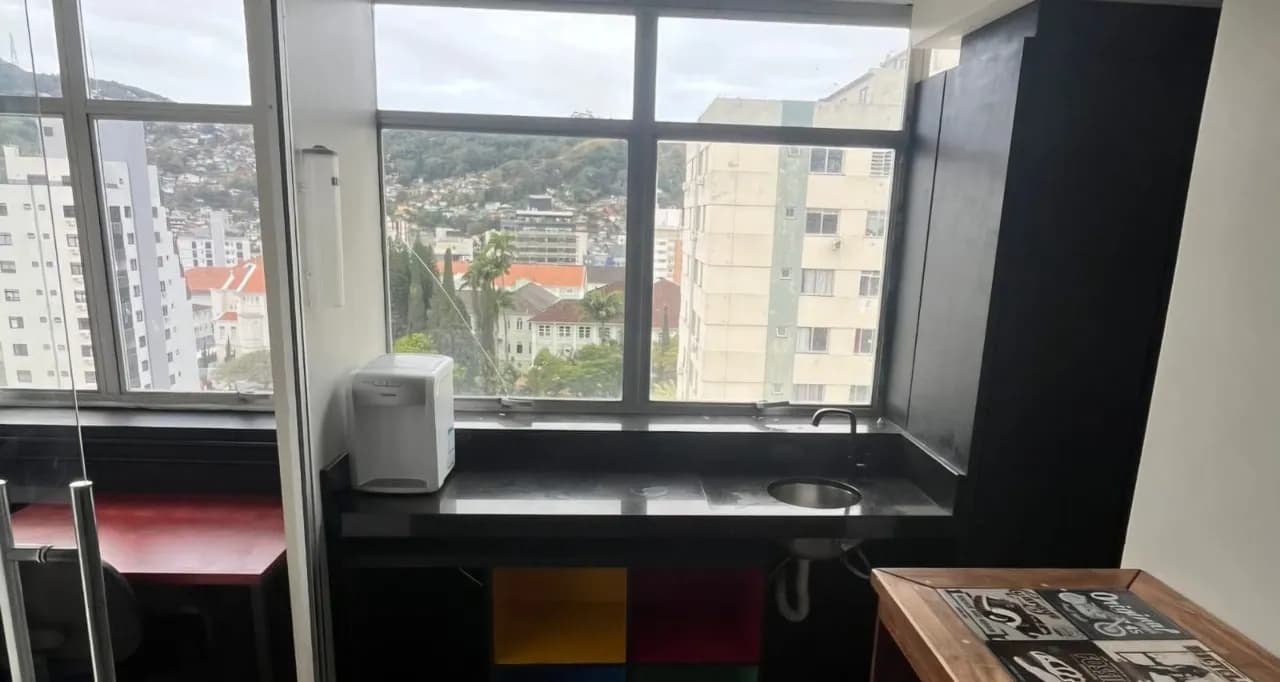 Sala comercial para venda em Centro com 67 m² — foto 3