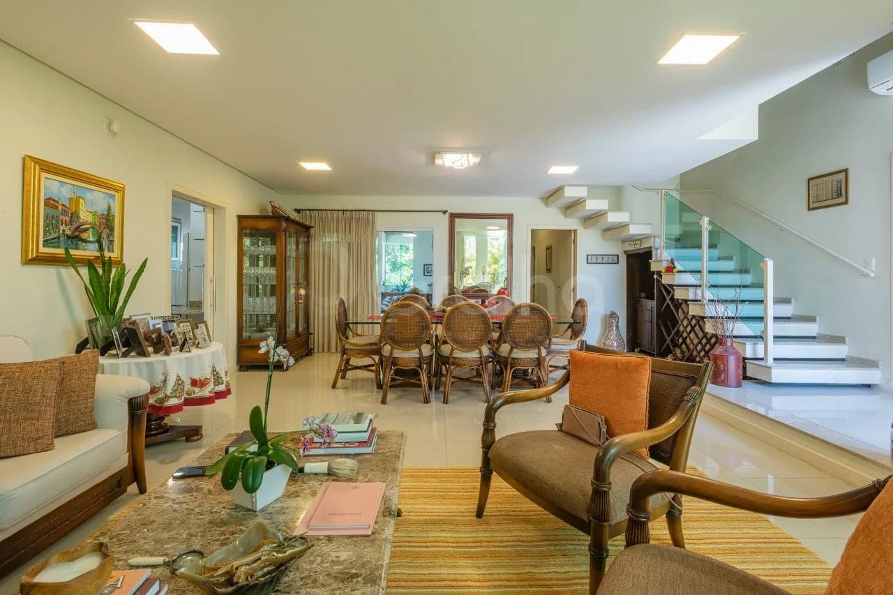 Casa para venda com 4 dormitórios em Côrrego Grande com 287 m² — foto 5