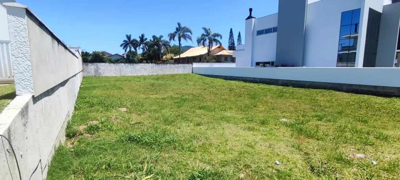 Terreno para venda em Ingleses Do Rio Vermelho com 509 m² — foto principal