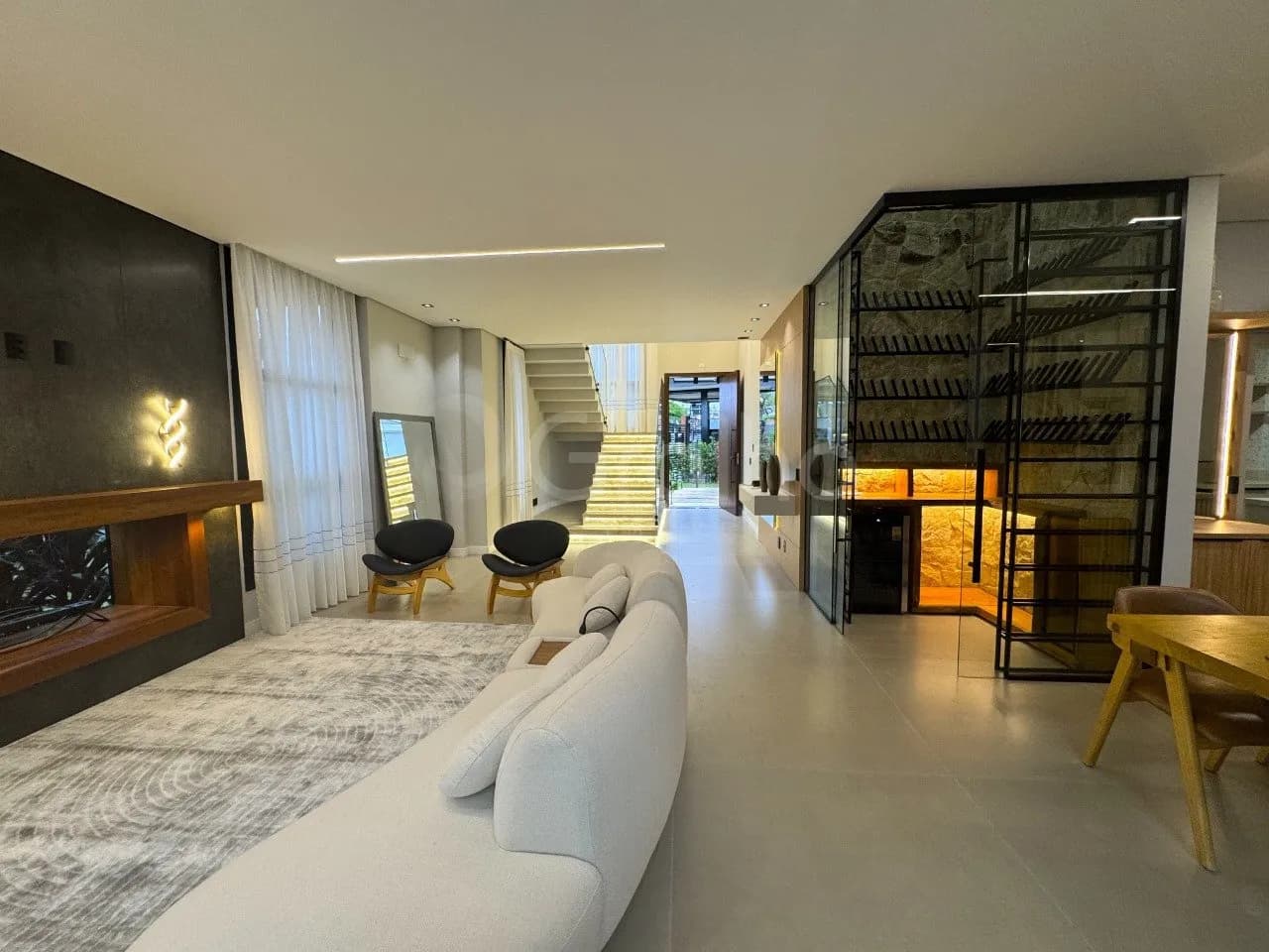 Casa para venda com 4 dormitórios em Ingleses Do Rio Vermelho com 404 m² — foto 3