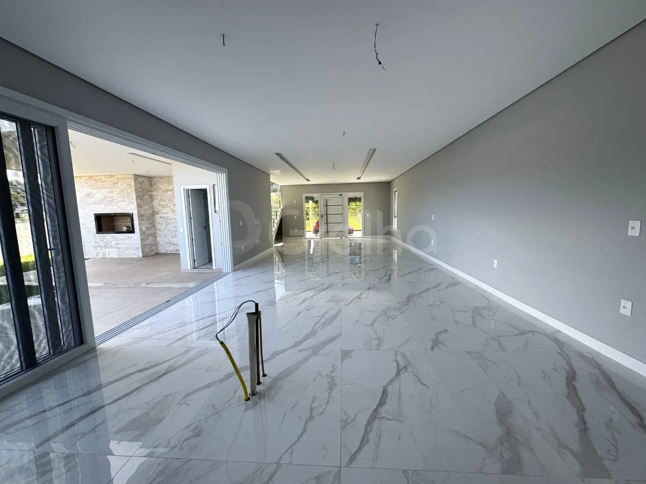 Casa para venda com 4 dormitórios em Ingleses Do Rio Vermelho com 378 m² — foto 4