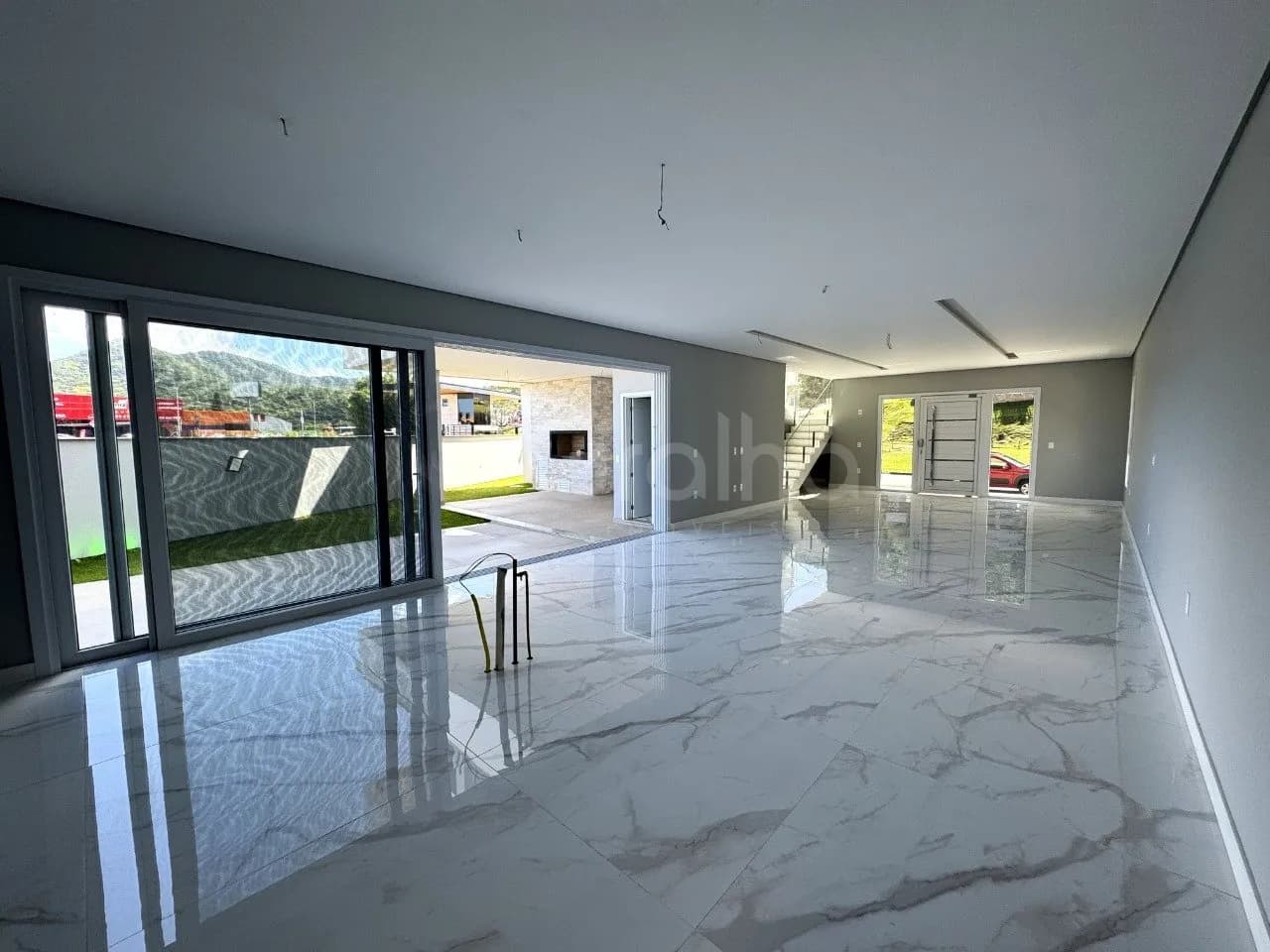Casa para venda com 4 dormitórios em Ingleses Do Rio Vermelho com 378 m² — foto 5