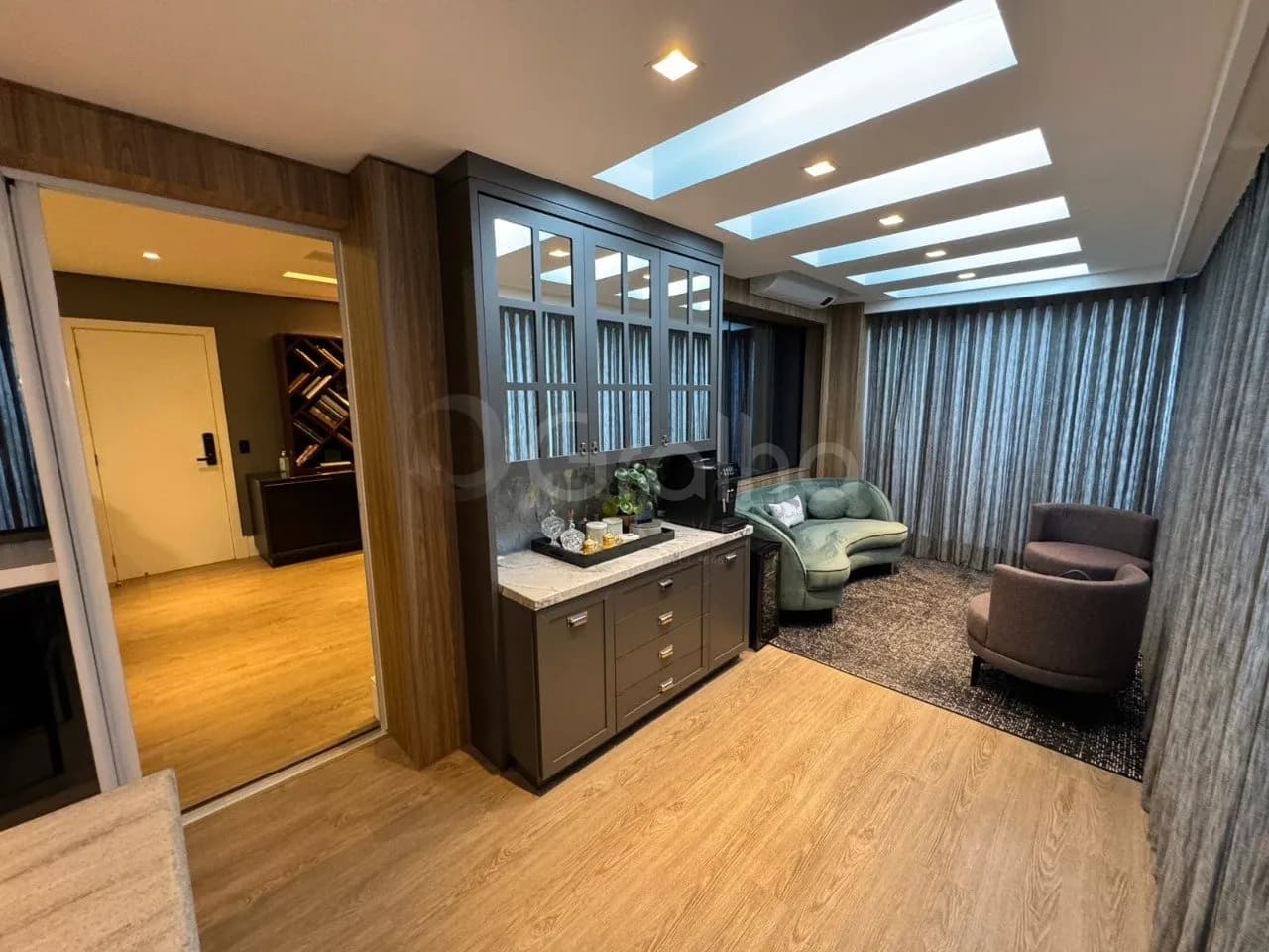 Sala comercial para venda em Agronômica com 73 m² — foto principal