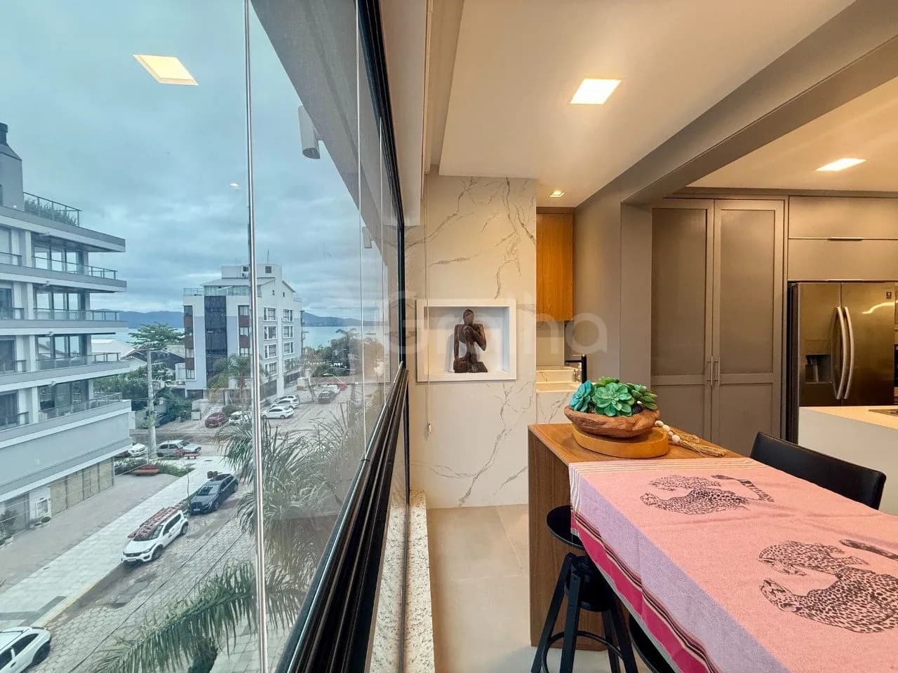 Apartamento duplex para venda com 3 dormitórios em Jurerê com 139 m² — foto principal