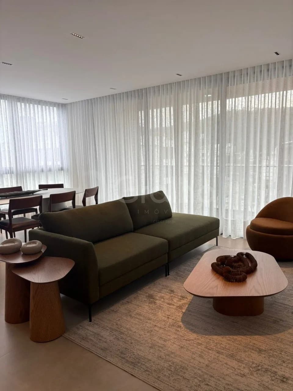 Apartamento para venda com 4 dormitórios em Jurerê com 160 m² — foto principal