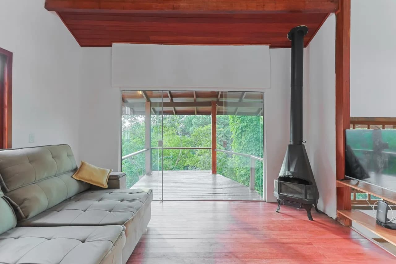 Casa para venda com 4 dormitórios em Côrrego Grande com 25 m² — foto principal