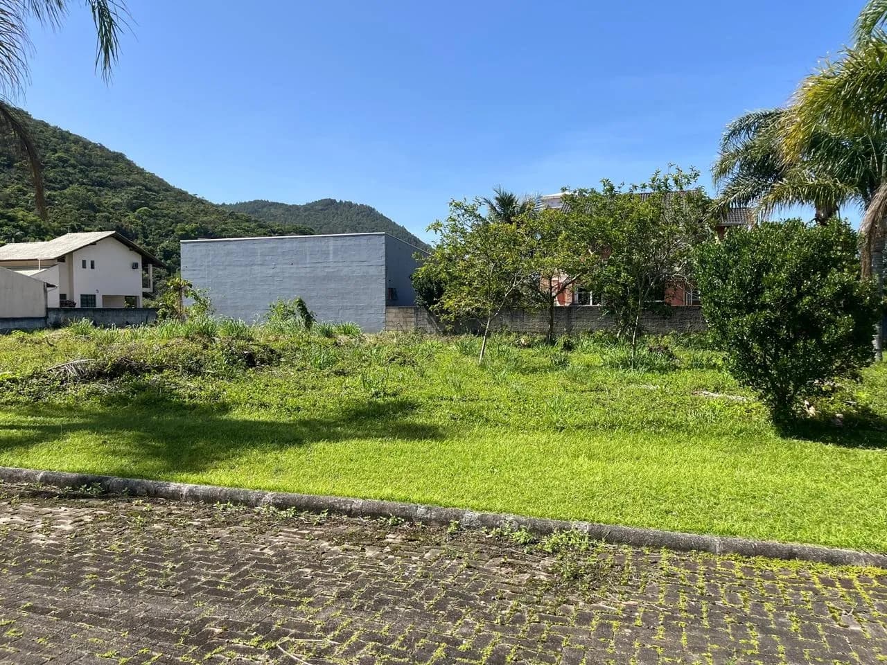 Terreno para venda em Pântano Do Sul com 375 m² — foto 2
