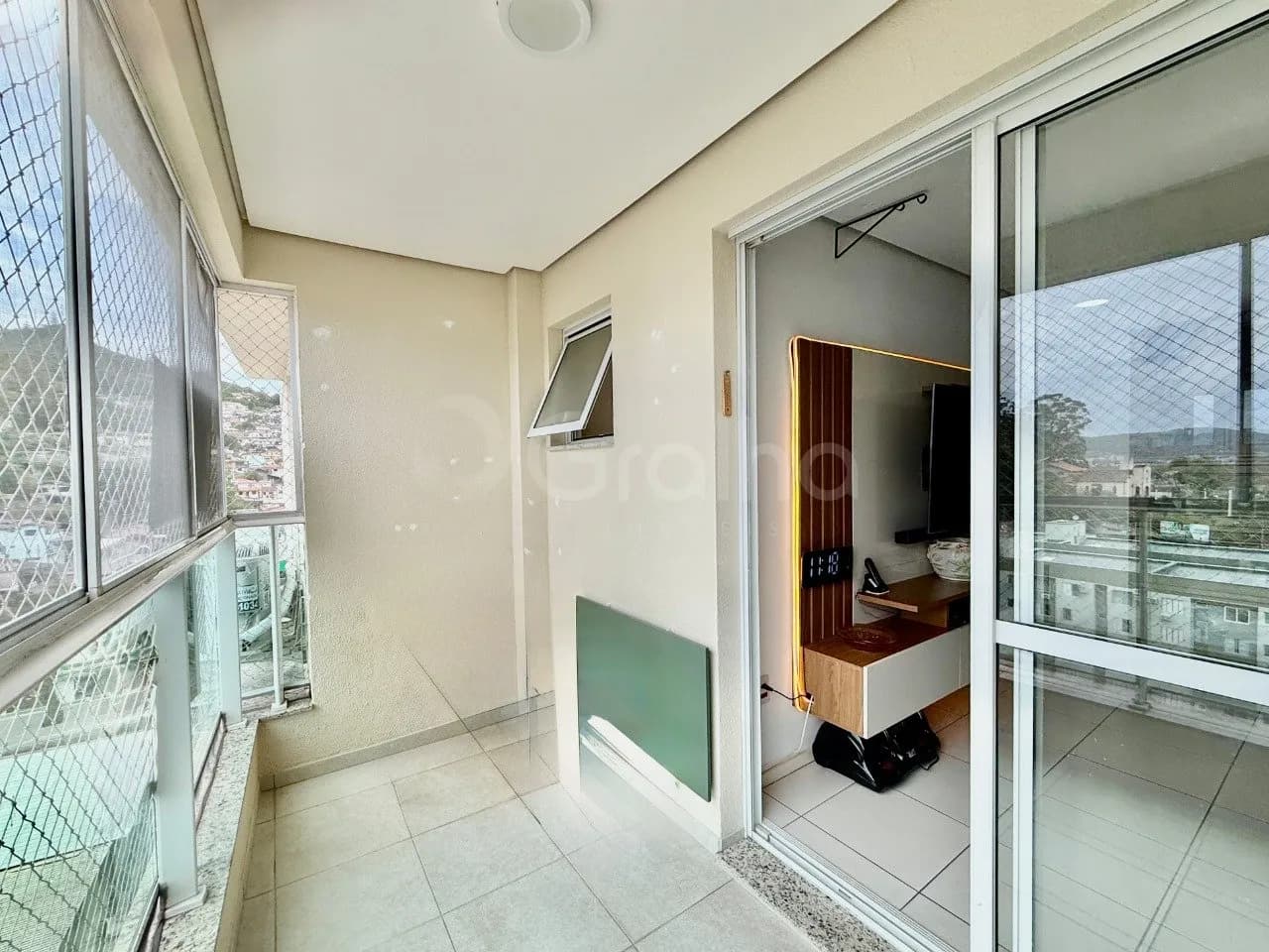 Apartamento para venda com 2 dormitórios em Agronômica com 67 m² — foto 5