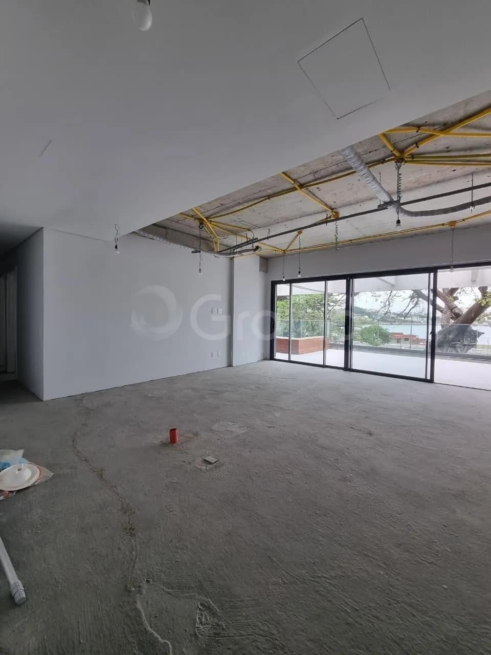 Apartamento para venda com 3 dormitórios em Centro com 231 m² — foto 2