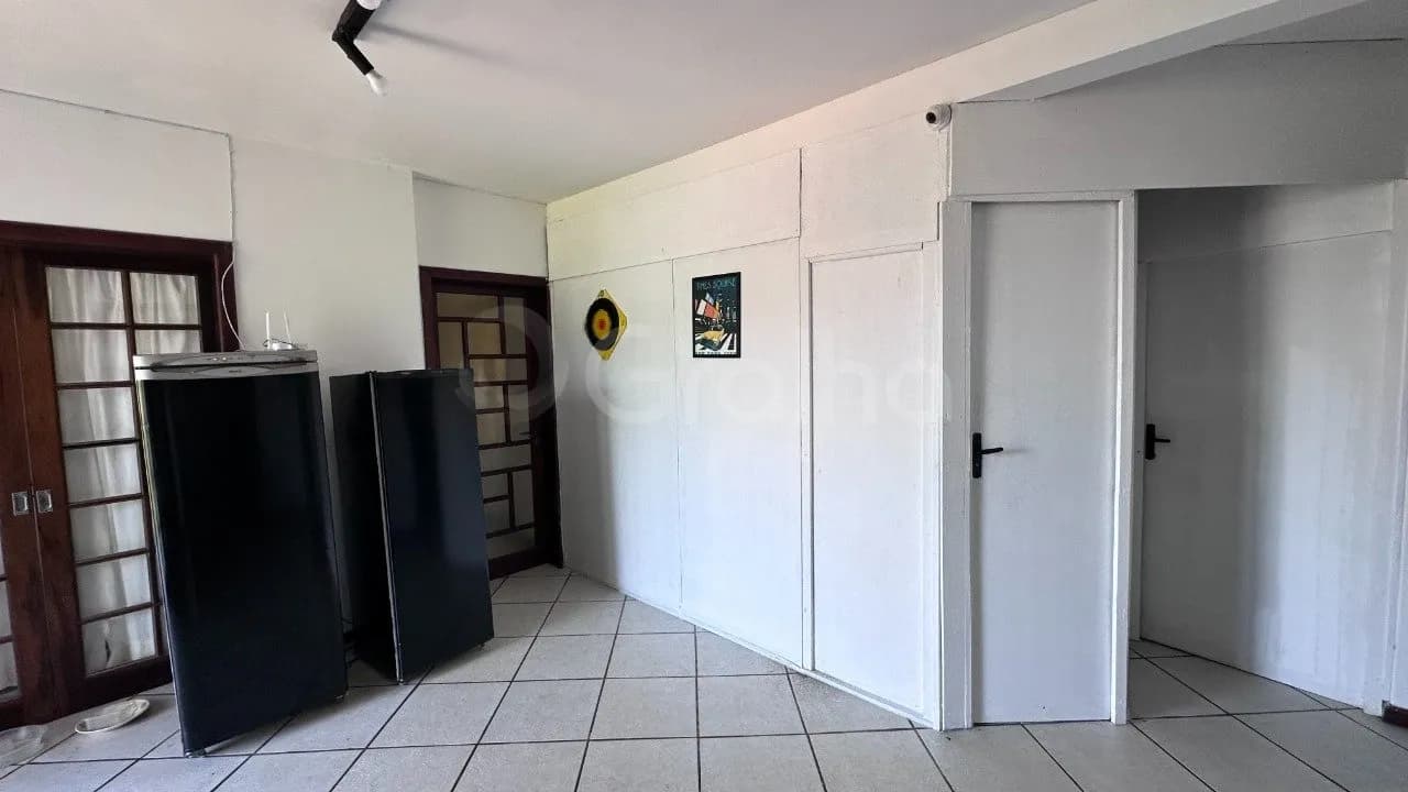 Casa para venda com 5 dormitórios em Agronômica com 329 m² — foto 4