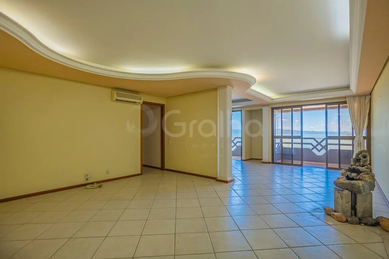 Apartamento para venda com 2 dormitórios em Beira Mar Norte com 149 m²
