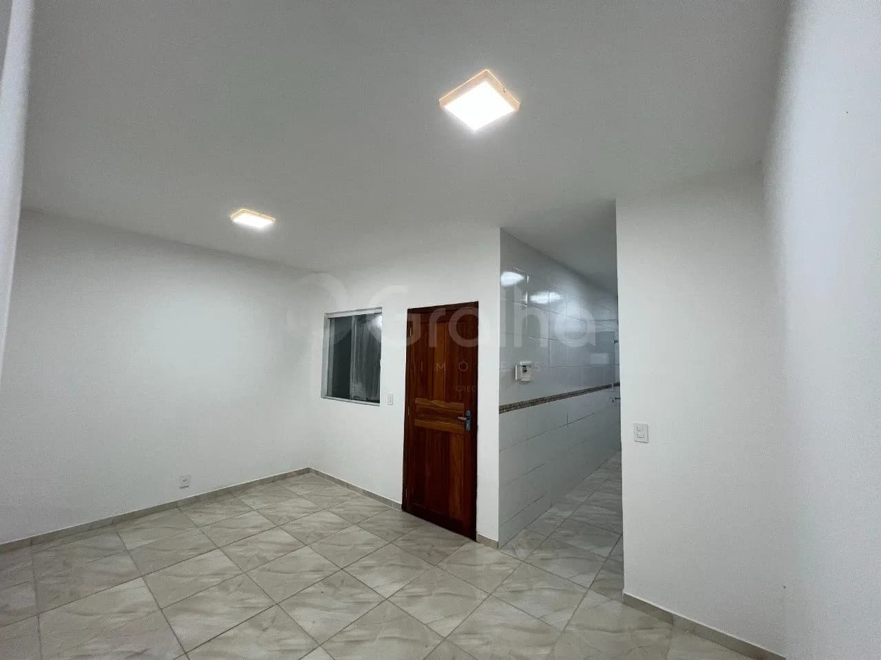 Casa para venda com 2 dormitórios em Forquilhas com 50 m² — foto principal