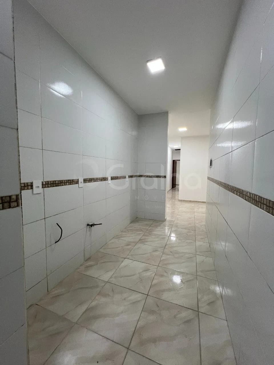 Casa para venda com 2 dormitórios em Forquilhas com 50 m² — foto 3