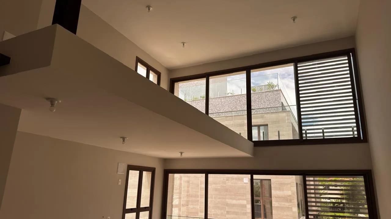 Apartamento duplex para venda com 1 dormitório, em Campeche com 70 m² — foto 5