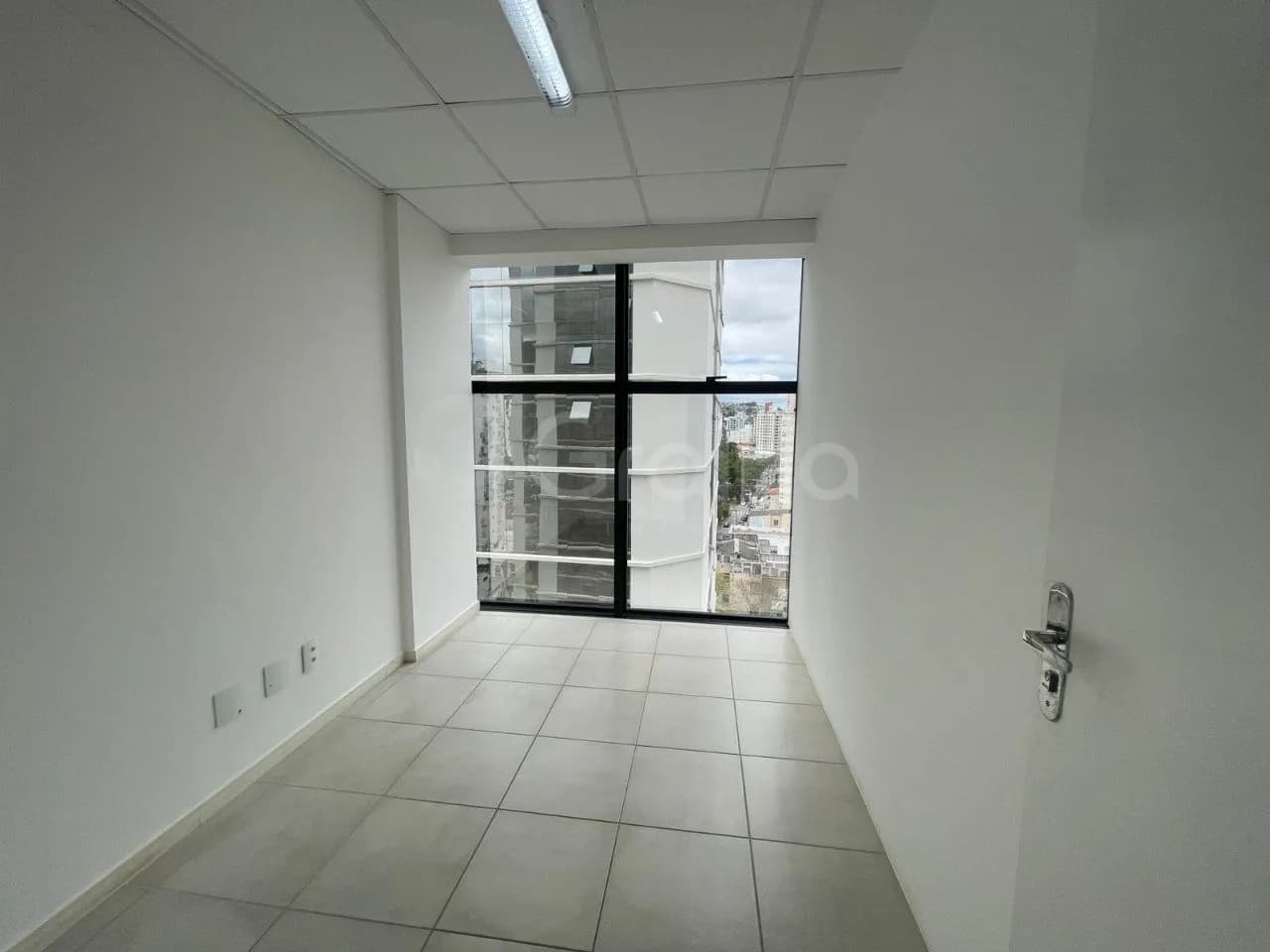Sala comercial para venda em Centro com 46 m² — foto 4