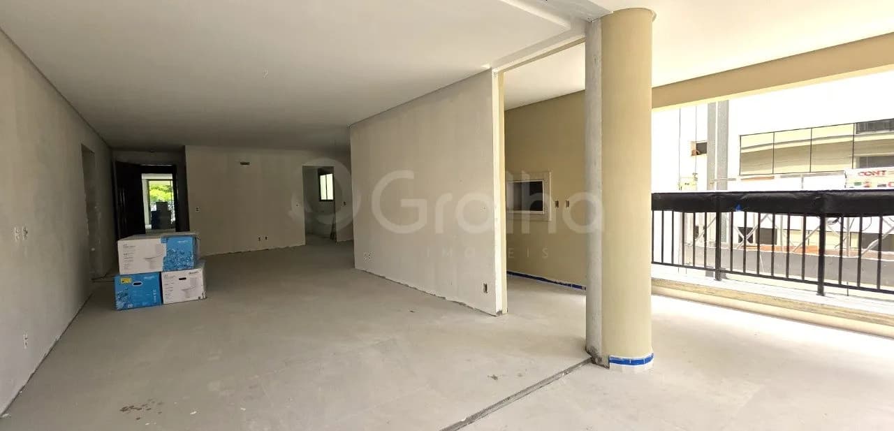 Apartamento para venda com 3 dormitórios em Centro com 154 m² — foto 3