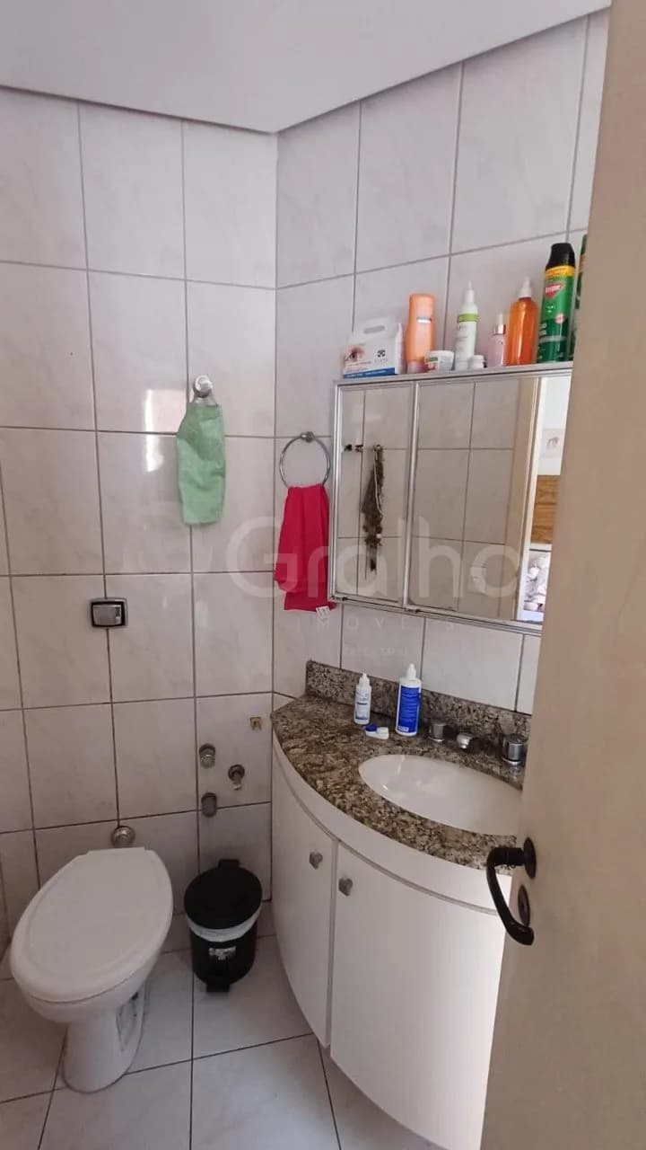 Apartamento para venda com 3 dormitórios em Centro com 81 m² — foto 2