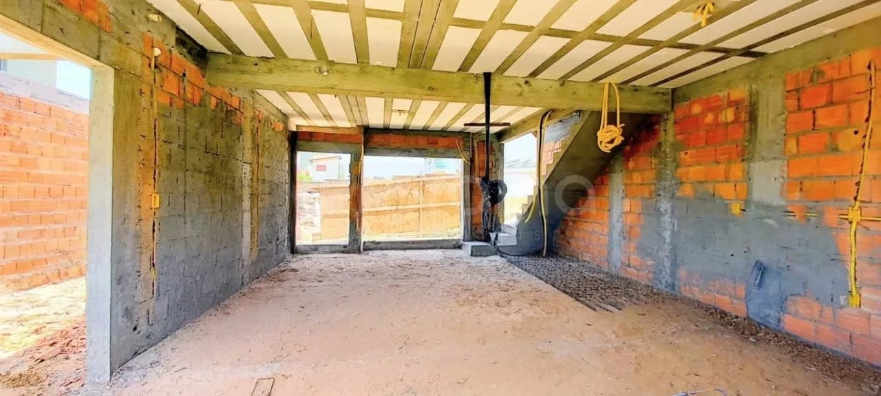 Casa para venda com 3 dormitórios em Ingleses Do Rio Vermelho com 113 m² — foto 2