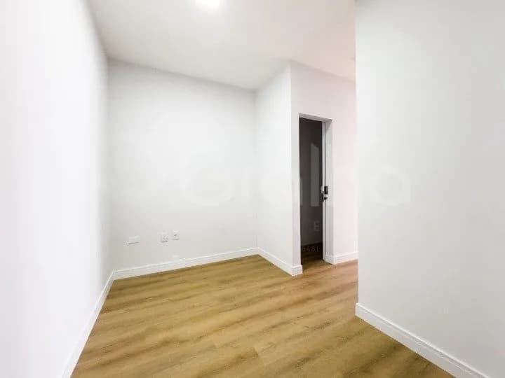Sala comercial para venda em Centro com 33 m² — foto 2