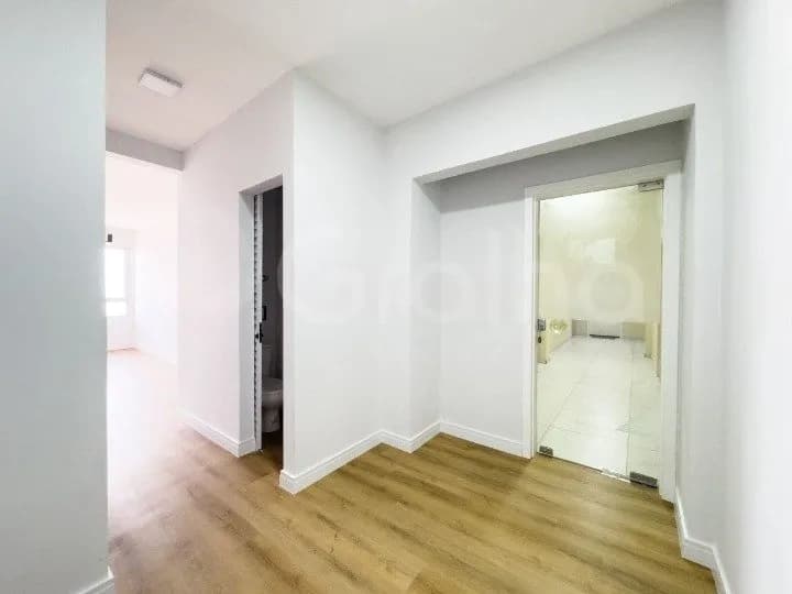 Sala comercial para venda em Centro com 33 m² — foto 3