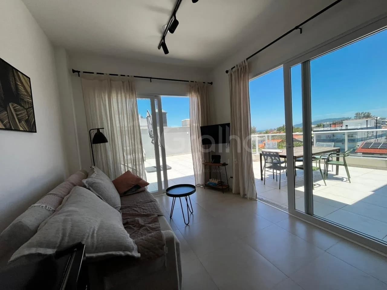 Cobertura para venda com 3 dormitórios em Campeche com 192 m² — foto 2