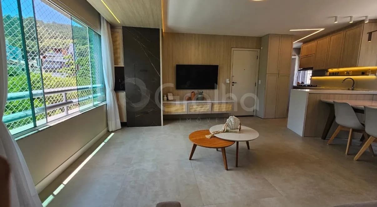 Apartamento para venda com 2 dormitórios em Jurerê com 84 m² — foto 2