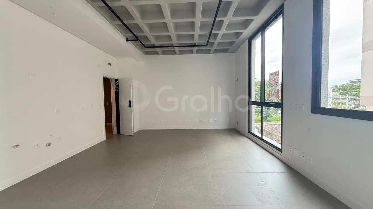 Estúdio para venda com 1 dormitório, em Pantanal com 37 m² — foto 2