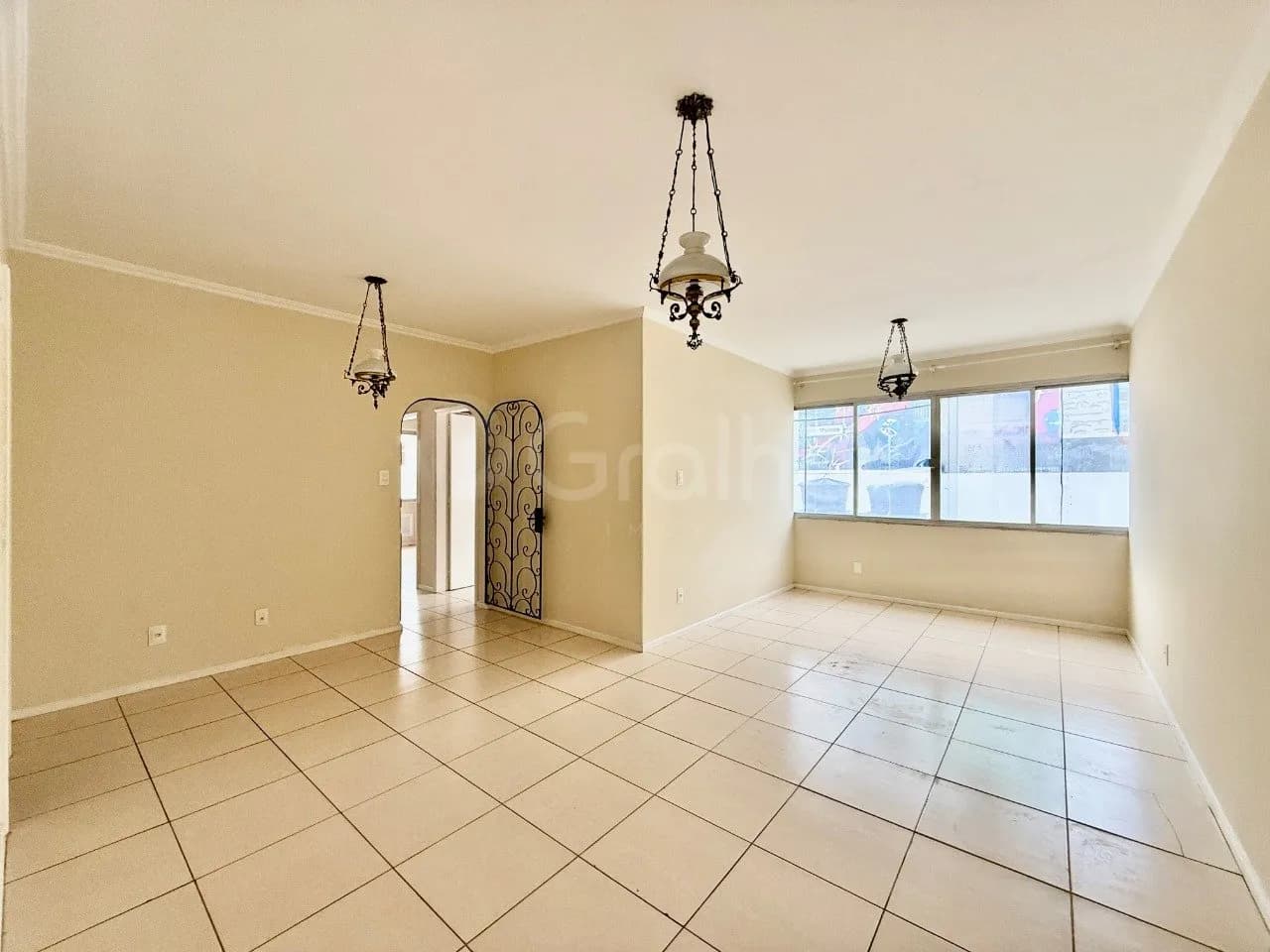 Apartamento para venda com 3 dormitórios em Centro com 99 m² — foto principal