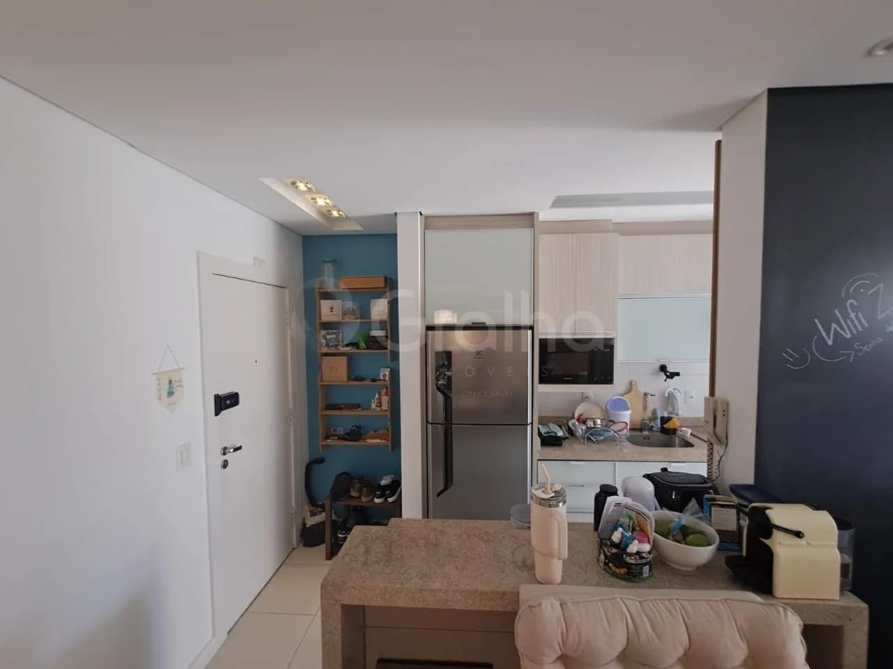 Apartamento para venda com 2 dormitórios em Coqueiros com 69 m² — foto 3