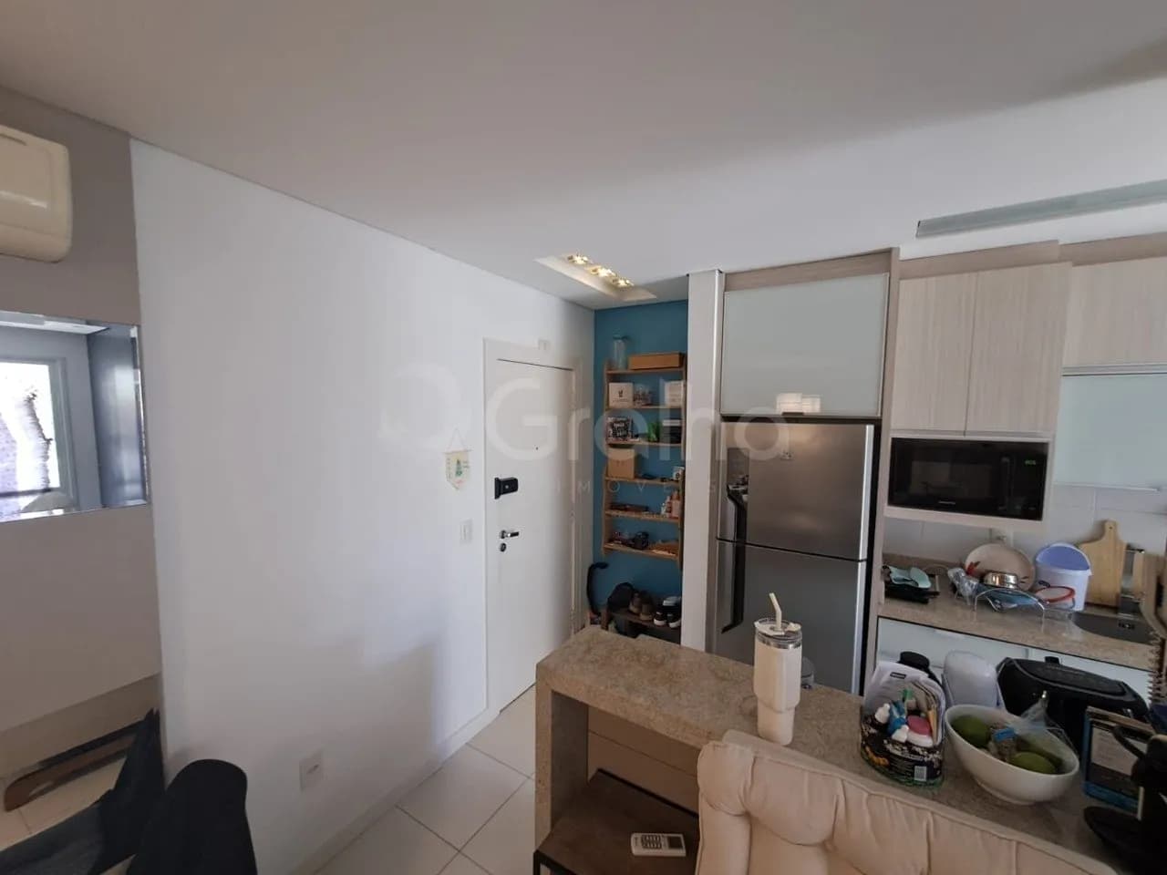 Apartamento para venda com 2 dormitórios em Coqueiros com 69 m² — foto 4