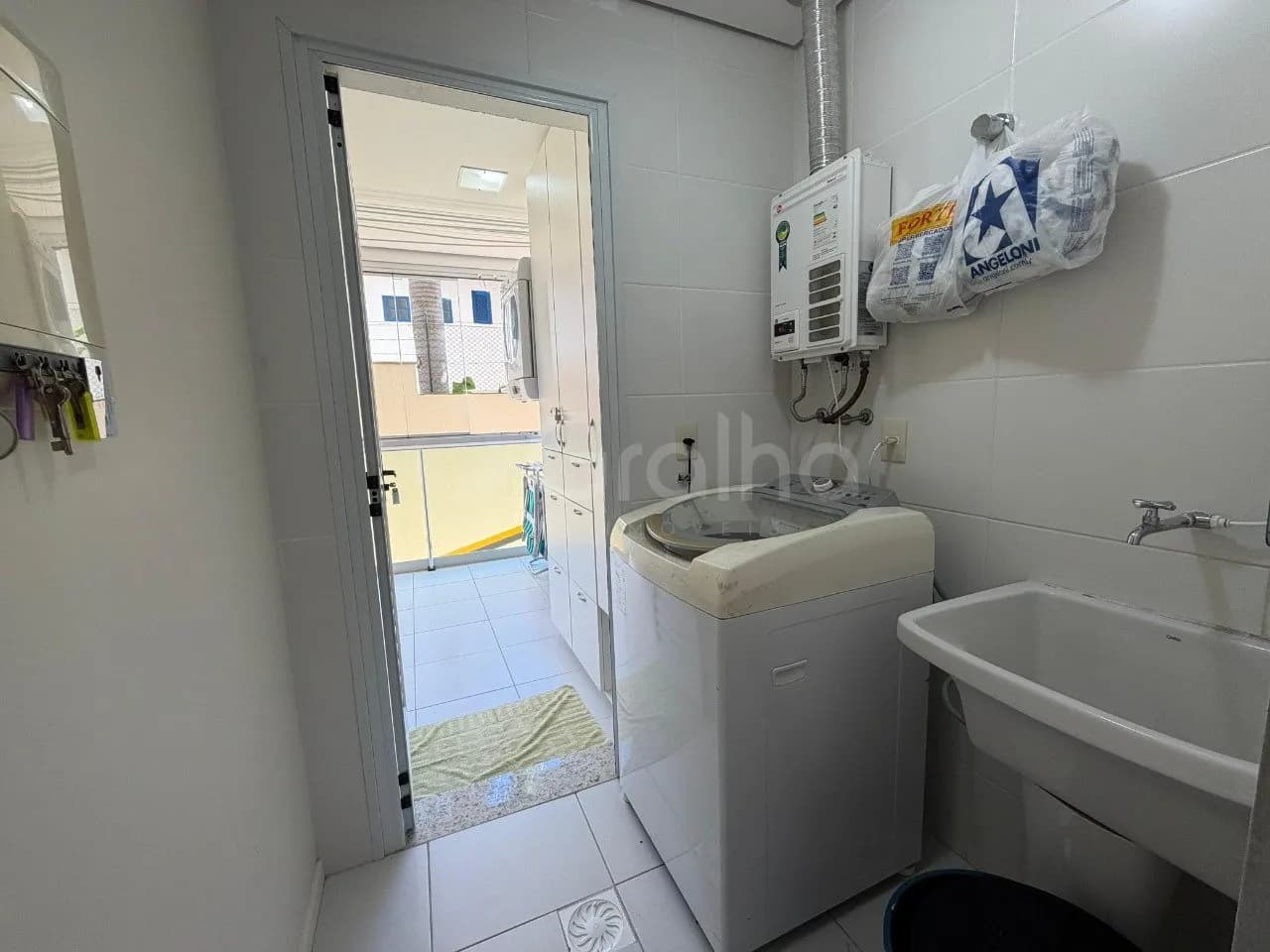 Apartamento para venda com 3 dormitórios em Cachoeira Do Bom Jesus com 112 m² — foto 5