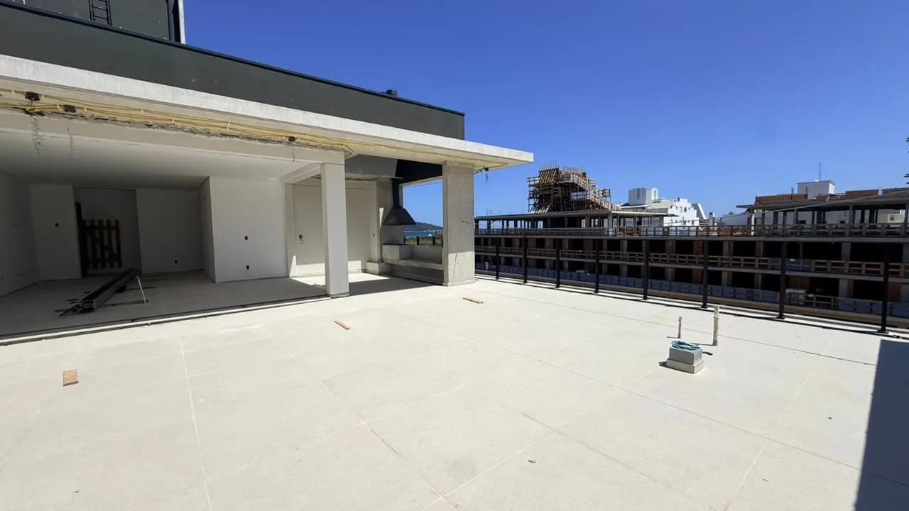 Cobertura para venda com 3 dormitórios em Campeche com 178 m² — foto 2