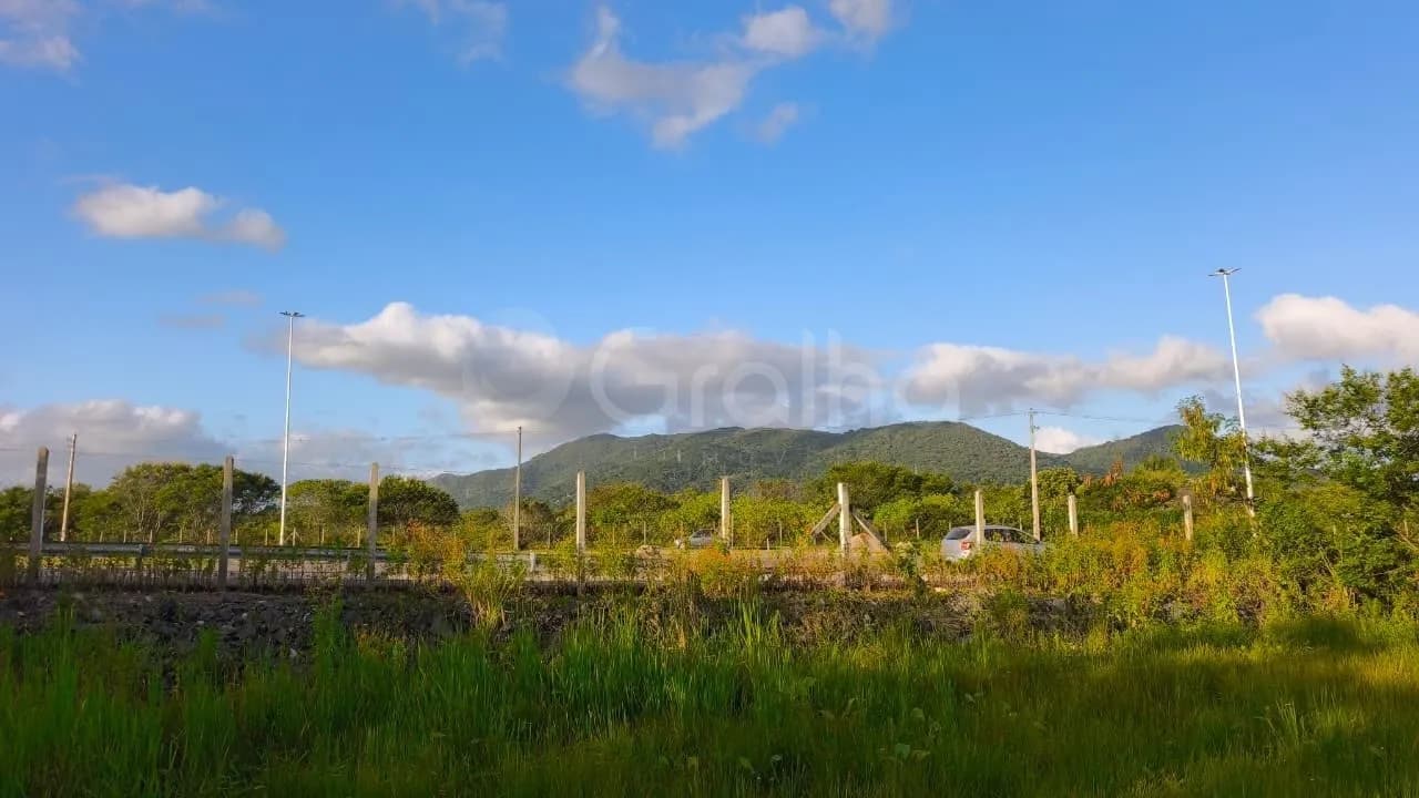 Terreno para venda em Carianos com 360 m² — foto 2