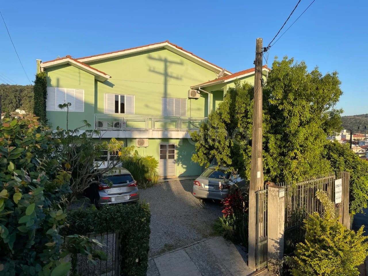 Casa para venda com 4 dormitórios em Fazenda Santo Antonio com 300 m²