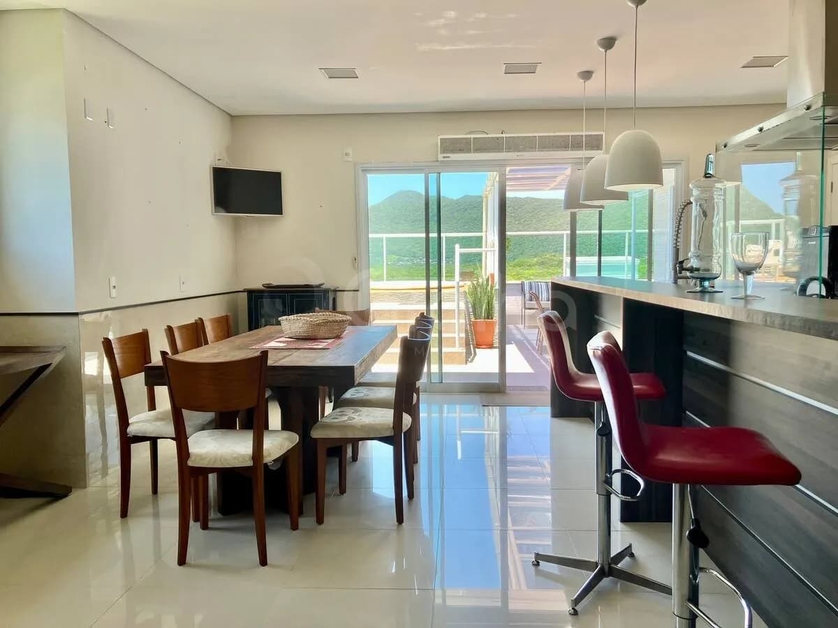 Cobertura para venda com 3 dormitórios em Pântano Do Sul com 237 m² — foto 3