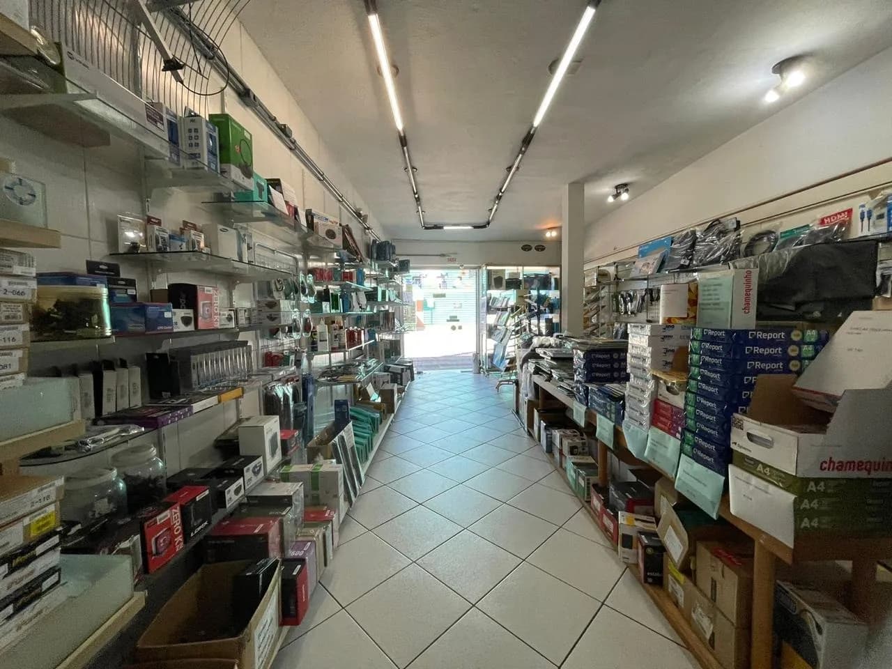 Sala comercial para venda em Centro com 93 m² — foto 3