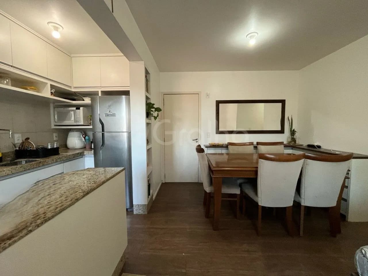 Apartamento para venda com 3 dormitórios em Ribeirão da Ilha com 69 m² — foto 2