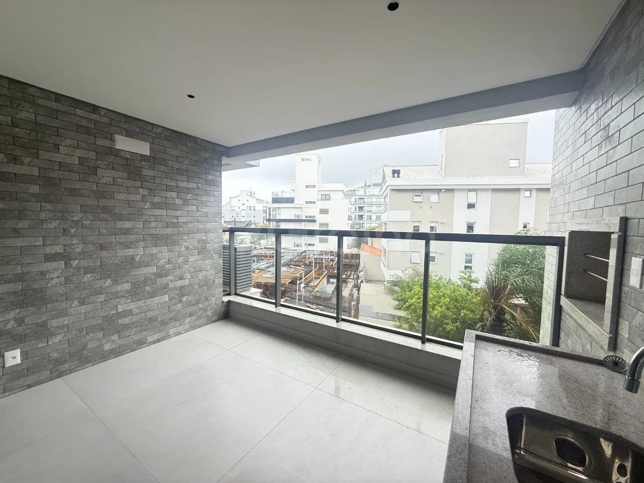 Apartamento para venda com 3 dormitórios em Jurerê com 120 m² — foto 4