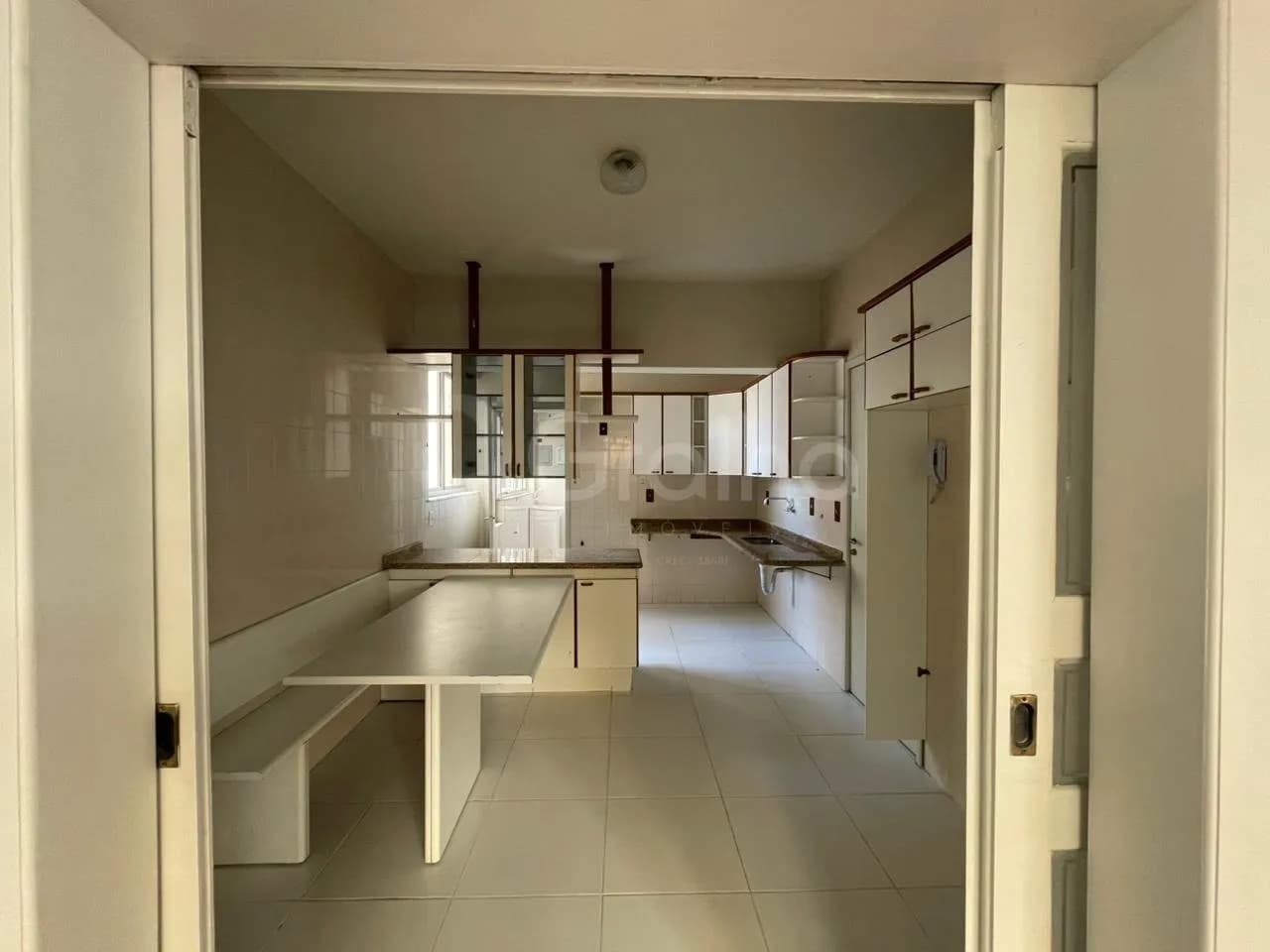 Apartamento para venda com 3 dormitórios em Centro com 131 m² — foto 3