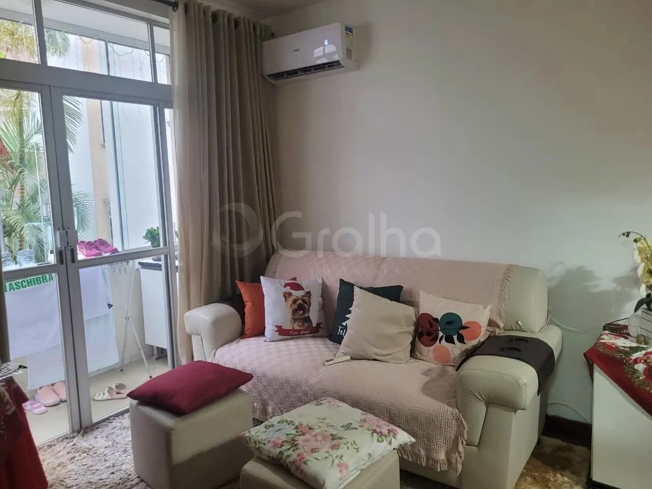 Apartamento para venda com 3 dormitórios em Trindade com 79 m² — foto principal