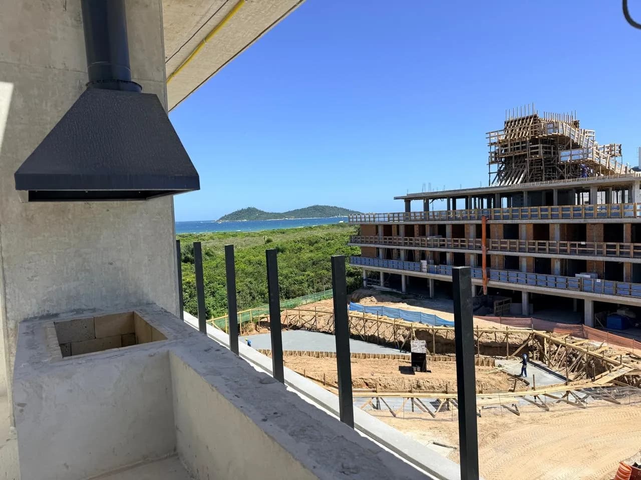 Cobertura para venda com 3 dormitórios em Campeche com 178 m² — foto principal