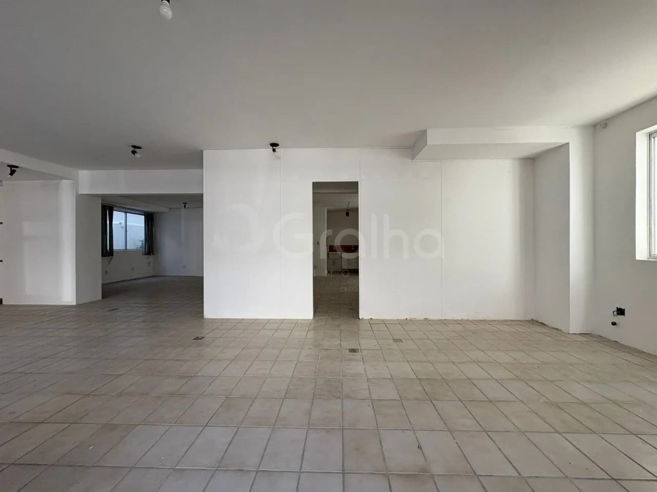 Loja para venda em Centro com 111 m² — foto 3