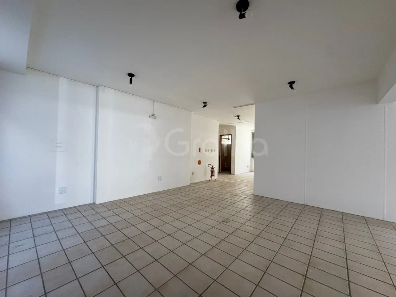 Loja para venda em Centro com 111 m² — foto 4