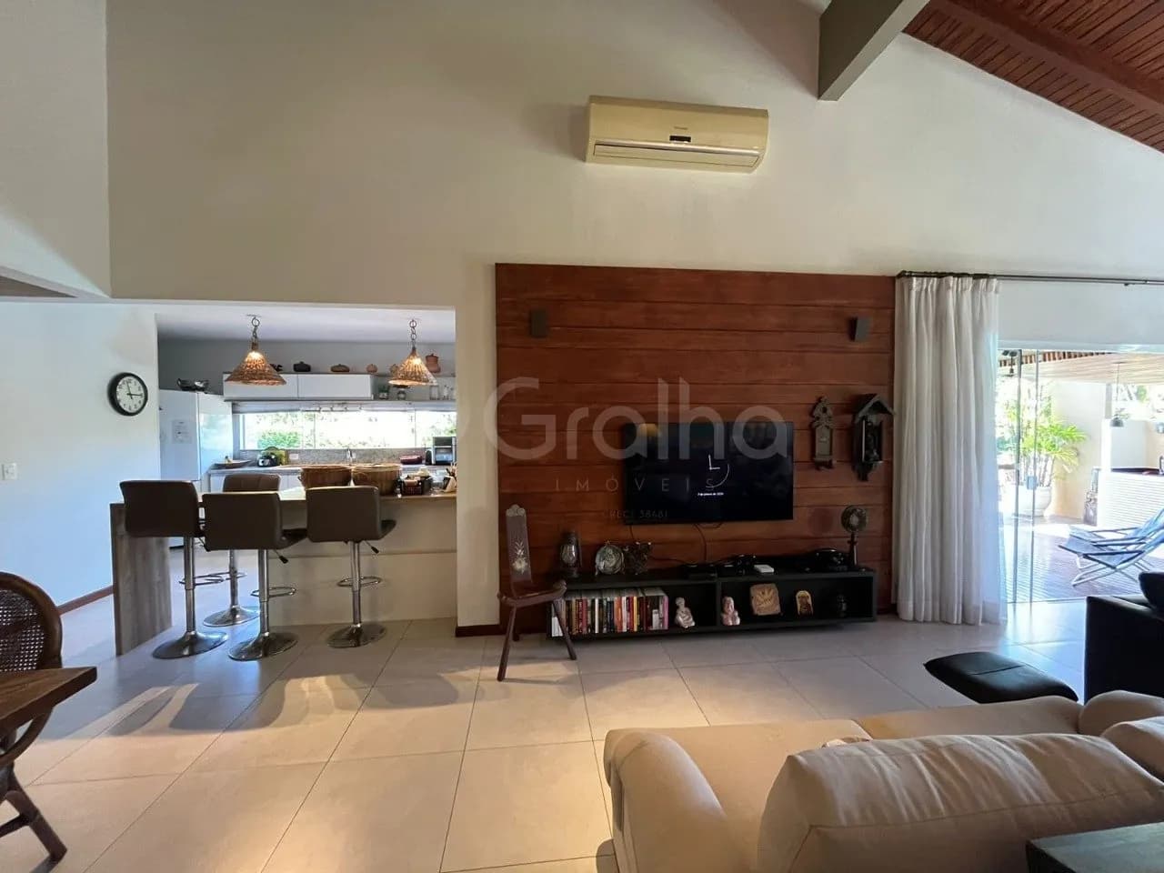 Casa para venda com 3 dormitórios em Jurerê com 271 m² — foto 2