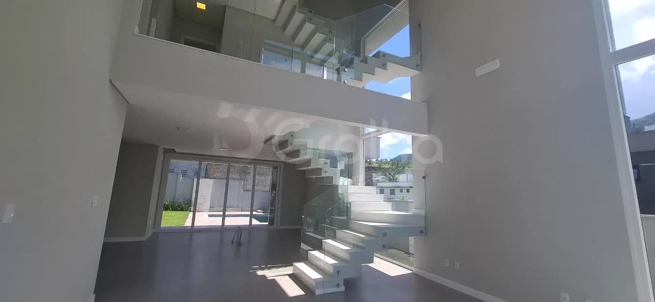 Casa para venda com 4 dormitórios em Pedra Branca com 339 m² — foto principal