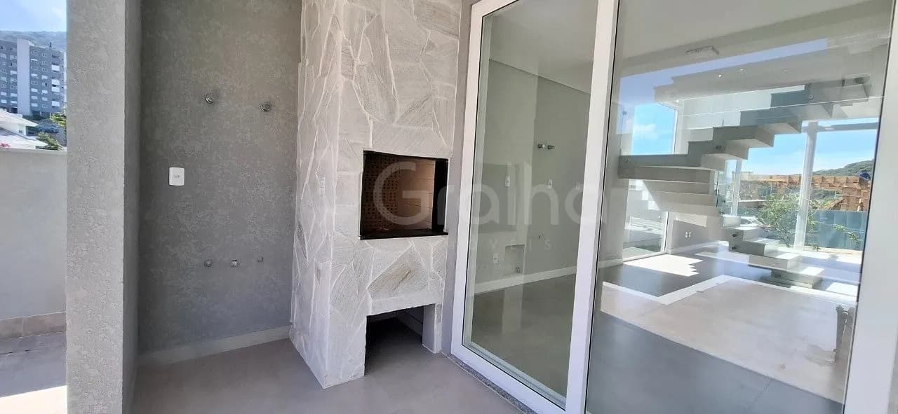 Casa para venda com 4 dormitórios em Pedra Branca com 339 m² — foto 4