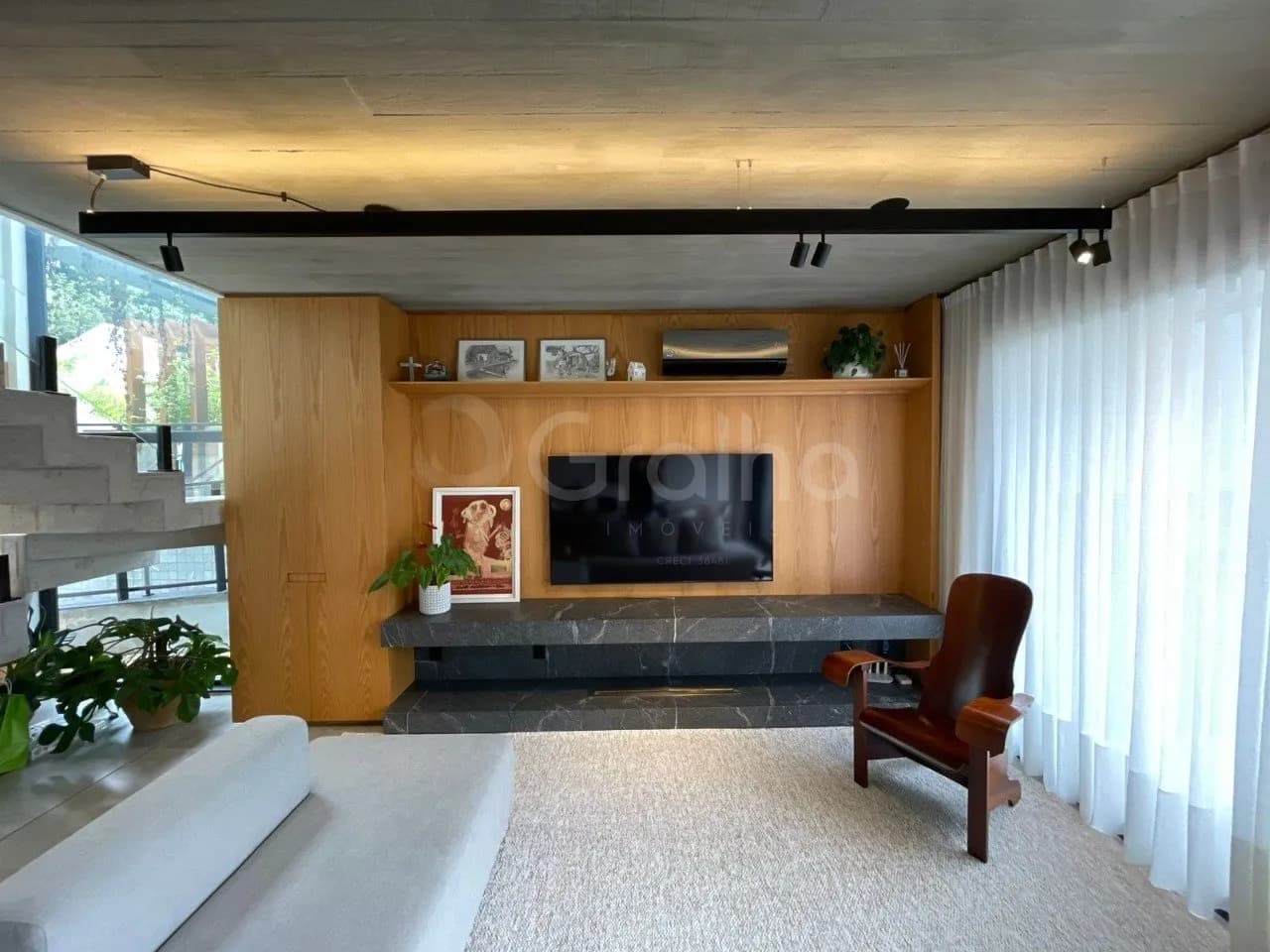 Casa para venda com 3 dormitórios em Canto Da Lagoa com 238 m² — foto 2